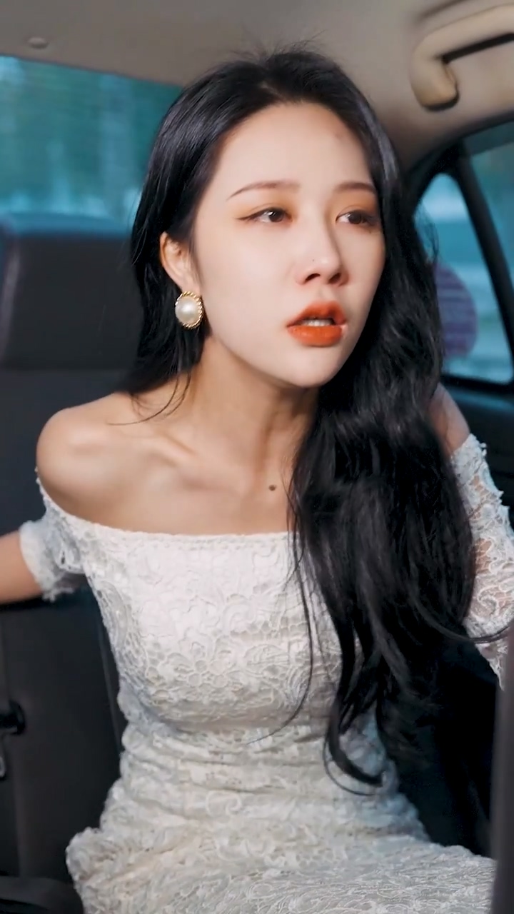 女神的绝世司机 第01集